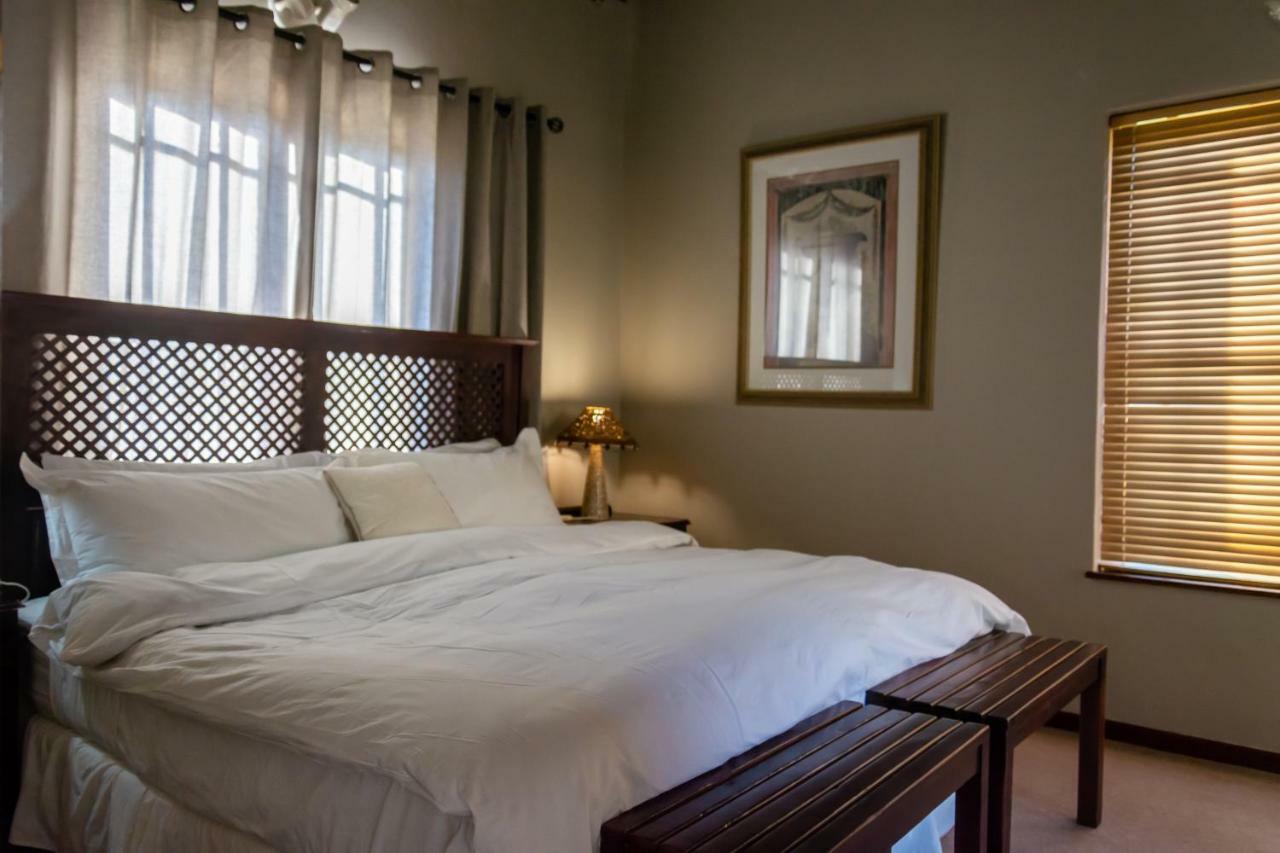 Rooiberg Lodge Van Wyksdorp ภายนอก รูปภาพ